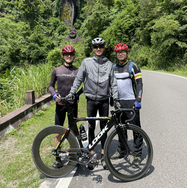 Strava Runner Profile 山顶黑毒舌 knn